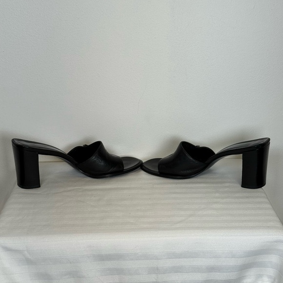 Gucci Black Leather Block Heel Mules Logo Plaque Made In Italy Women’s Size 6B - Picture 8 of 10